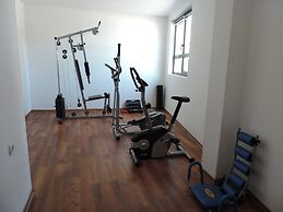 Gondola Apartments & Suites