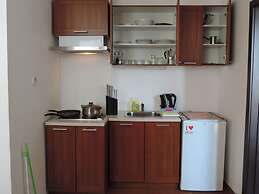 Gondola Apartments & Suites