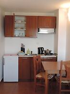 Gondola Apartments & Suites