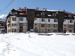 Gondola Apartments & Suites