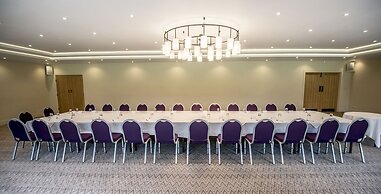 Stonehouse Court Hotel