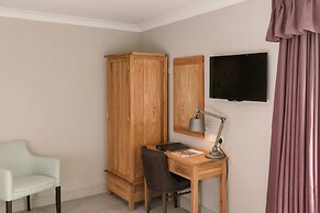 Stonehouse Court Hotel