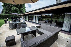 Stonehouse Court Hotel