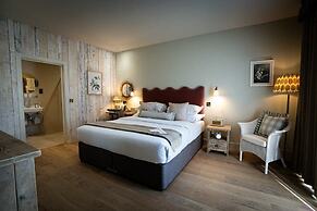 Stonehouse Court Hotel