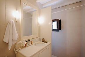 Koutouloufari Village Holiday Club