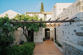 Koutouloufari Village Holiday Club