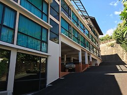 Tahiti Airport Motel