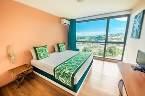 Tahiti Airport Motel