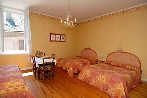 Hotel George