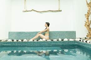 Astro Palace Hotel & Spa