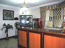 Acacia Lodge, North Legon