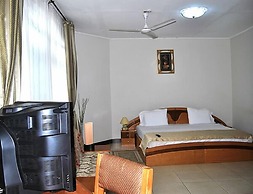 Acacia Lodge, North Legon