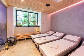 Mosaic House Design Hotel