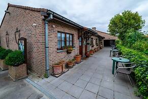 Elckerlyck Inn Hotel
