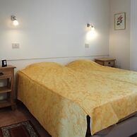 Elckerlyck Inn Hotel