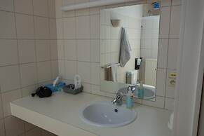 Elckerlyck Inn Hotel