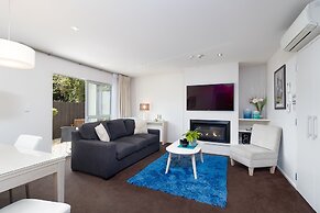 Century Park Motor Lodge