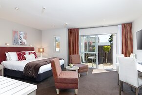 Century Park Motor Lodge