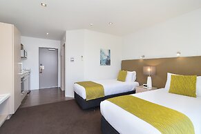 Century Park Motor Lodge