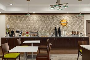 La Quinta Inn & Suites by Wyndham Memphis Wolfchase