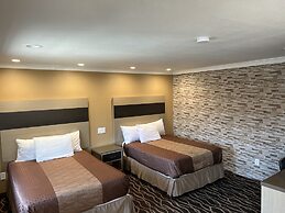 Walnut Inn & Suites West Covina