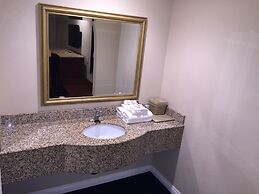 Walnut Inn & Suites West Covina