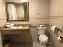 Walnut Inn & Suites West Covina