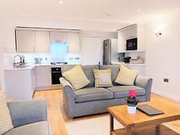 Beachcombers Apartments