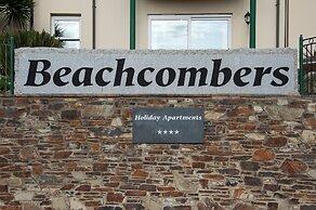 Beachcombers Apartments