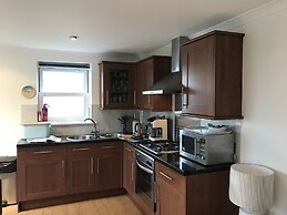 Beachcombers Apartments