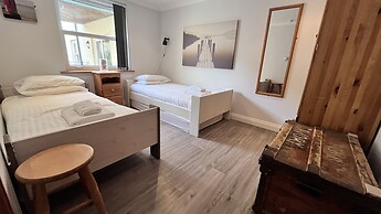 Beachcombers Apartments