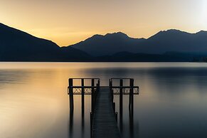 Radfords on the Lake