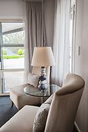 Radfords on the Lake