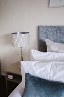 Radfords on the Lake