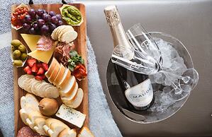 Radfords on the Lake