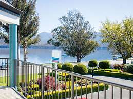 Radfords on the Lake