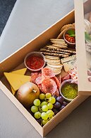 Radfords on the Lake