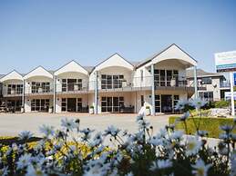 Radfords on the Lake