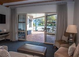 Radfords on the Lake