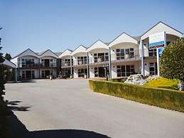 Radfords on the Lake