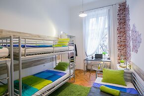 Friends Hostel and Apartments Budapest