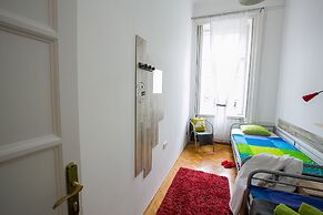 Friends Hostel and Apartments Budapest