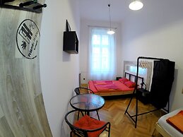 Friends Hostel and Apartments Budapest