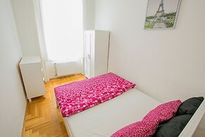 Friends Hostel and Apartments Budapest