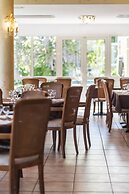 Logis Hotel les Cimes