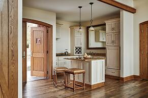 Primland Resort, Auberge Resorts Collection