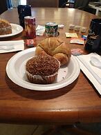 Amelia's Landing Hotel