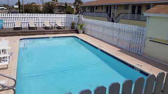 Amelia's Landing Hotel