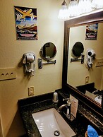 Amelia's Landing Hotel