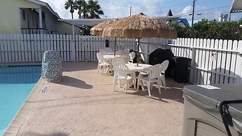 Amelia's Landing Hotel